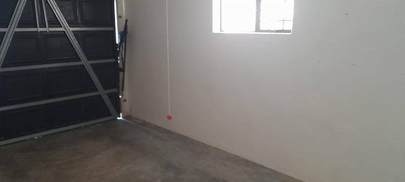 To Let 2 Bedroom Property for Rent in Heiderand Western Cape